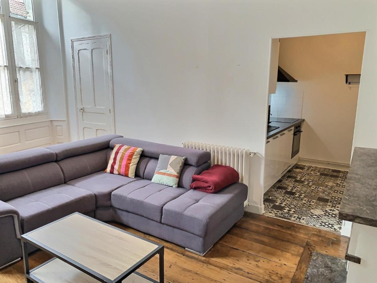 Wonderhost, Superbes Volumes Et Charme De L'Ancien Appartement Pau Buitenkant foto